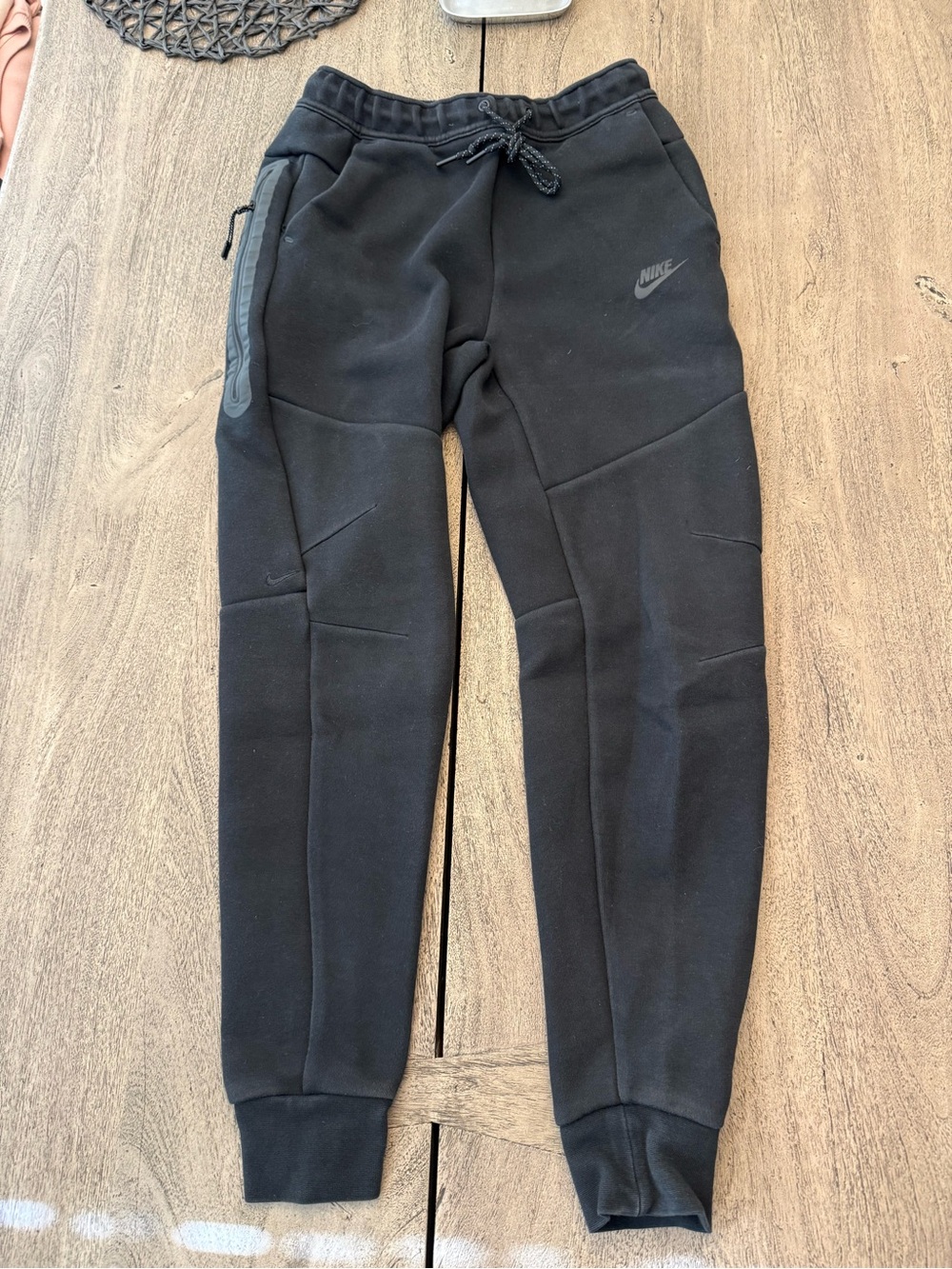 Nike Tech Men's Fleece Joggers - Picture 2 of 11